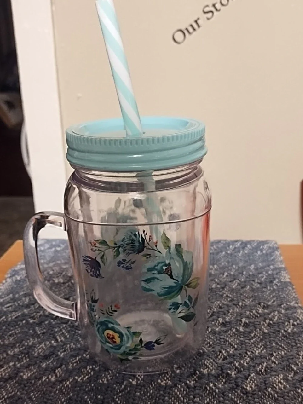 The Pioneer Woman Aqua Floral Mason Mug with Straw EUC.